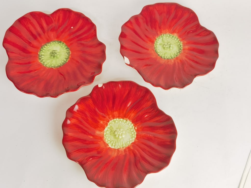 (3) Vintage Maxcera Red Flower Dishes (1 of 4)
