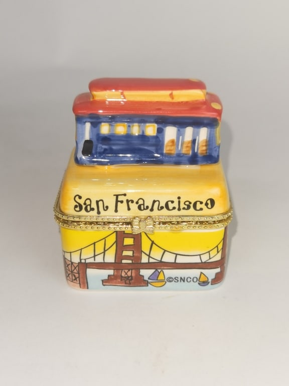 SNCO San Francisco Porcelain Trinket Box: SNCO San Francisco Porcelain Trinket Box, 3.25in