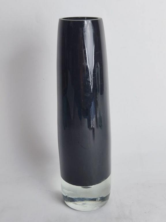Vintage Black Art Glass Vase: Vintage Black Art Glass Vase, 11.75in
