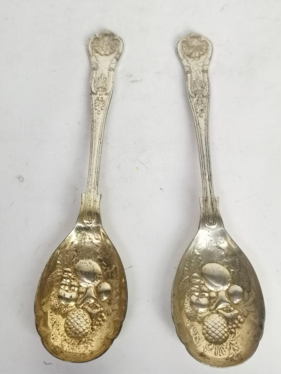 Two English Silver Plated Spoons (1 of 4)