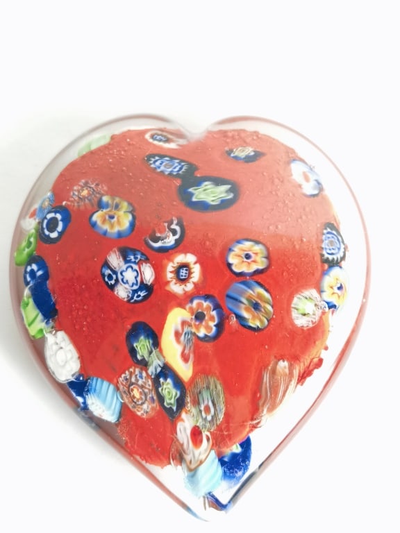 Vintage Murano Italy Millefiori Glass Heart Paperw: Vintage Murano Italy Millefiori Glass Heart Paperweight, 4.25in