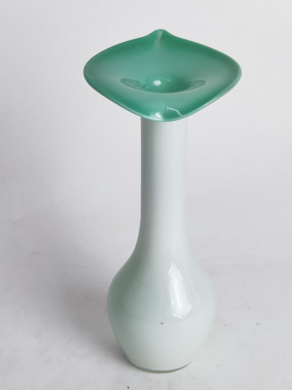 Vintage Calla Lily Cased Glass Bud Vase (1 of 4)