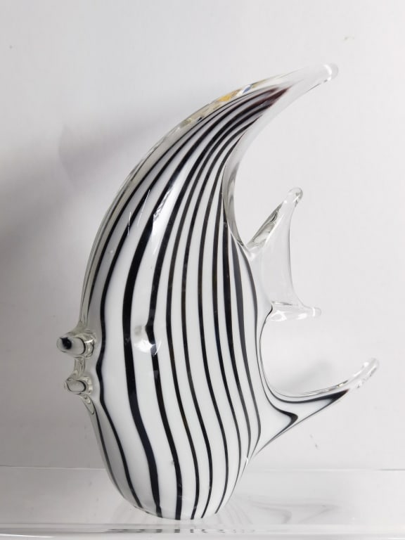 Vintage Murano Italy Black/White Striped Glass Fis: Vintage Murano Italy Black/White Striped Glass Fish, 8in