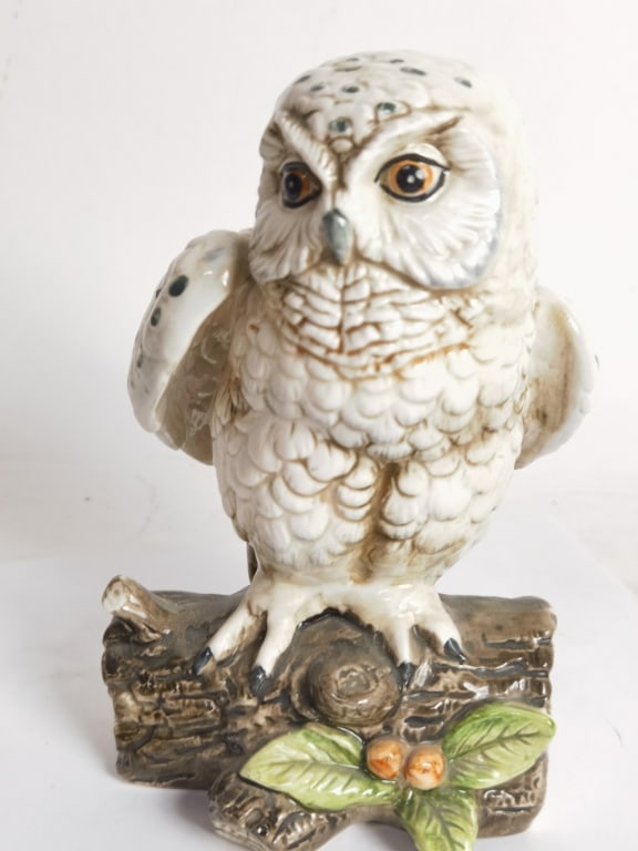 Vintage Enesco Ceramic Owl Figurine (1 of 5)