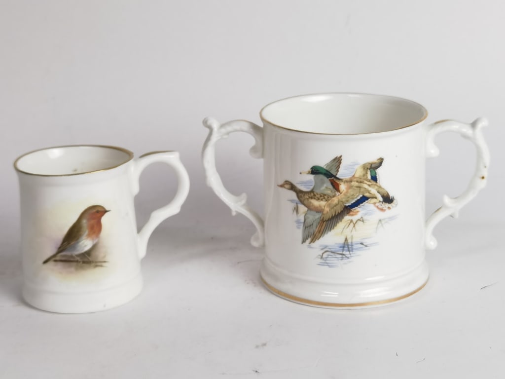 (2) Vintage Hammersley Porcelain Bird Cups: (2) Vintage Hammersley Porcelain Bird Cups, 4.25in by 7in