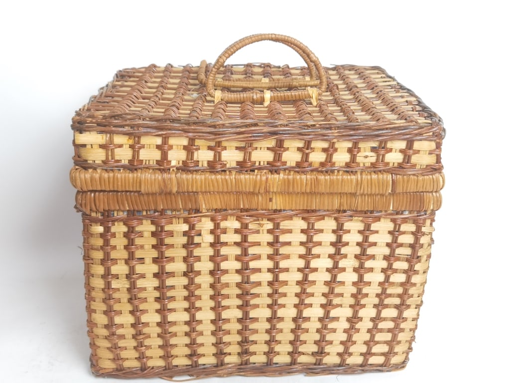 Vintage French Farmhouse Wicker Basket (1 of 2)