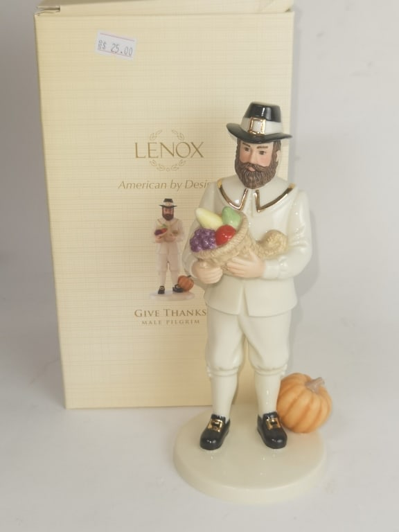 Lenox Porcelain Give Thanks Male Pilgram Figurine: Lenox Porcelain Give Thanks Male Pilgram Figurine, 8.25in