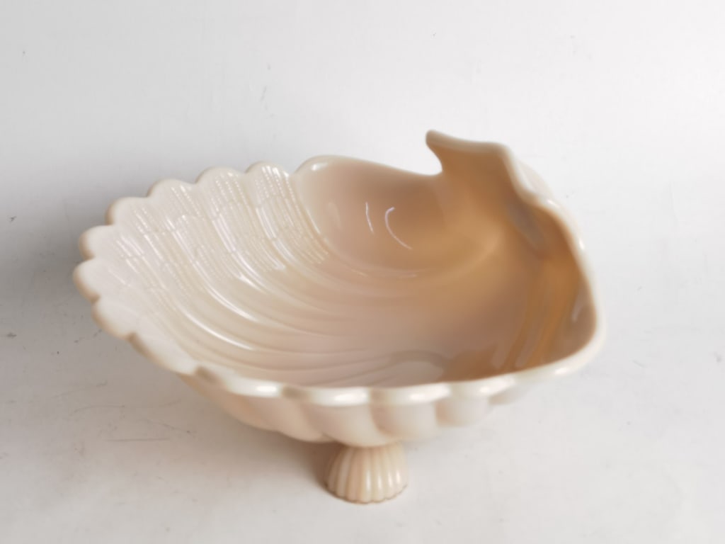 Vintage Cambridge Crown Tuscan Pink Glass Bowl (1 of 6)