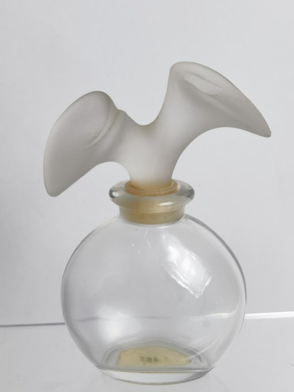 Vintage Chloe Glass Perfume Bottle (1 of 3)