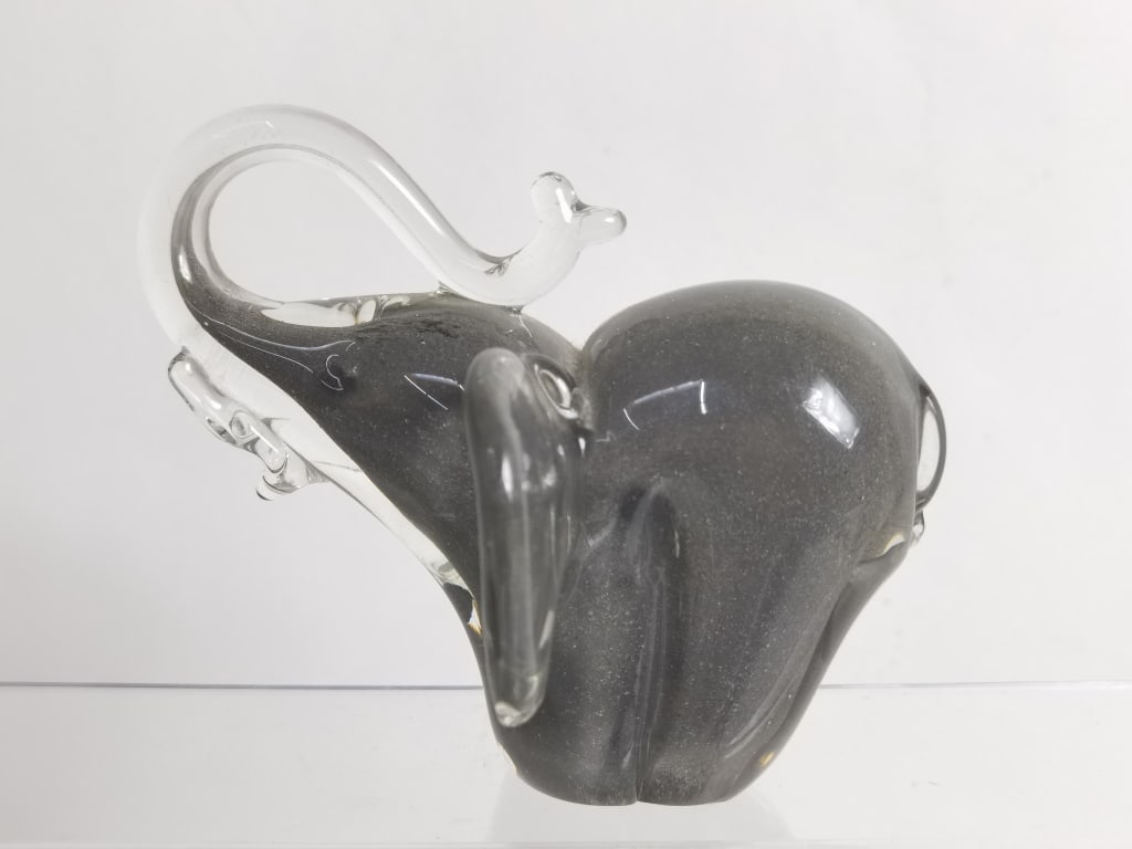 Vintage Murano Italy Gray Art Glass Elephant (1 of 4)