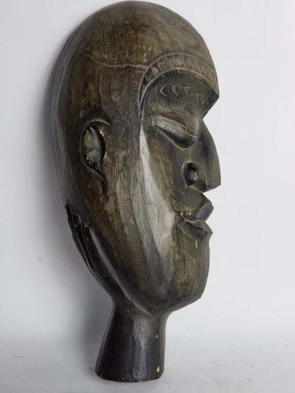Large Vintage African Hand Carved Wooden Head (1 of 4)