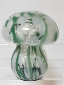 Green/White Art Glass Mushroom Table Lamp