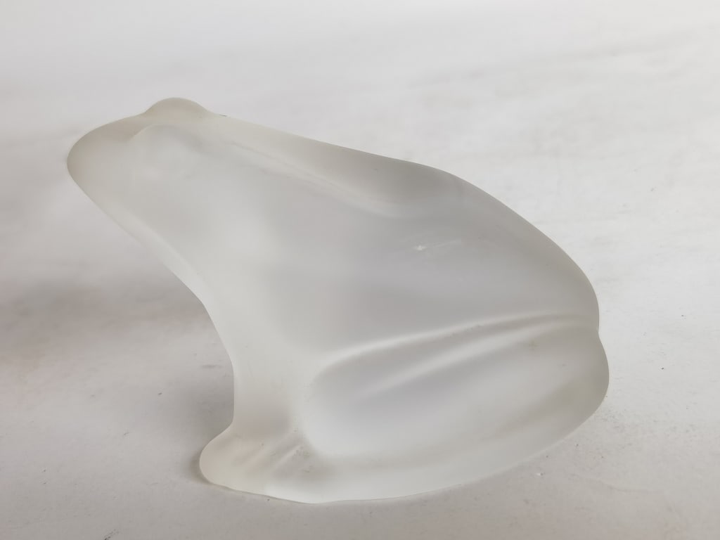 Vintage Baccarat France Frosted Crystal Frog: Vintage Baccarat France Frosted Crystal Frog, 3.5in by 4.5in