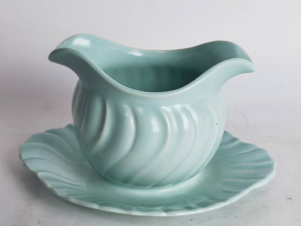 Vintage Franciscan Ware Blue Gravy Boat (1 of 4)
