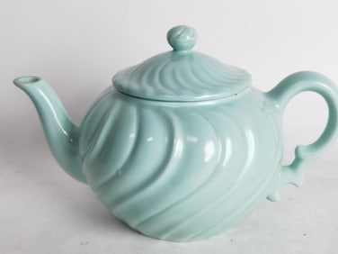 Vintage Franciscan Ware Blue Teapot