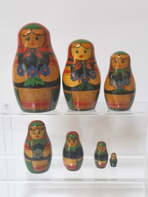 Vintage Russian Painted Nesting Dolls