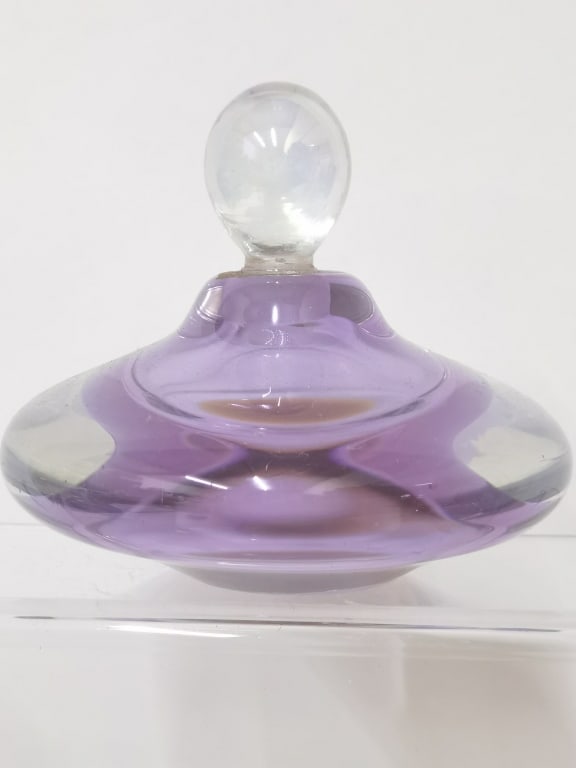 Vintage Murano Italy Purple Glass Perfume Bottle: Vintage Murano Italy Purple Glass Perfume Bottle, 3.75in by 4.5in