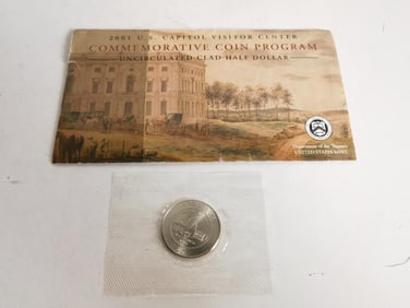 2001 US Capitol Commemorative Uncirculated Clad Ha
