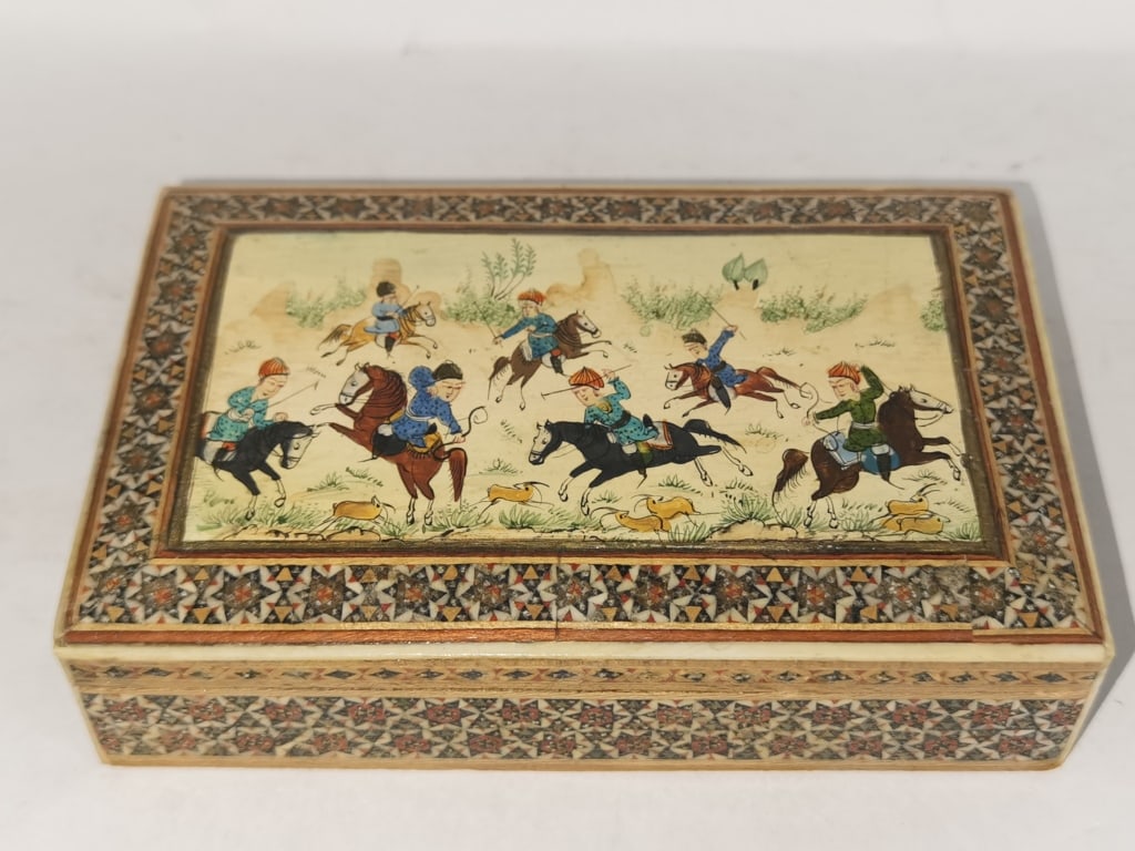 Vintage Persian Mosaic Wooden Trinket Box: Vintage Persian Mosaic Wooden Trinket Box, 1.75in by 6 3/8in