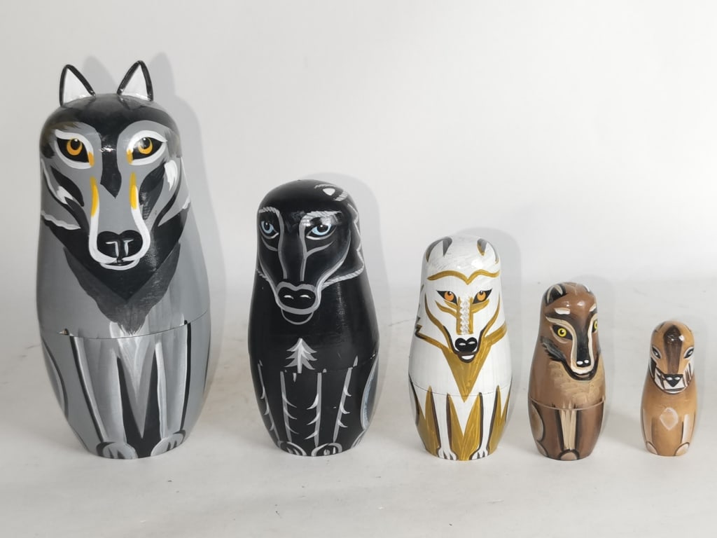 Set of Vintage Russian Hand Painted Wolf Nesting D: Set of Vintage Russian Hand Painted Wolf Nesting Dolls, 7in
