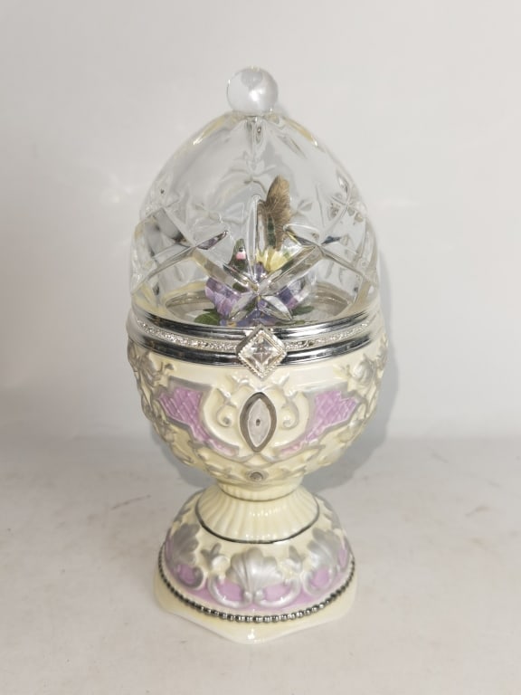 Porcelain Pedestal Egg Music Box with Crystal Cove: Porcelain Pedestal Egg Music Box with Crystal Cover, 7 3/8in
