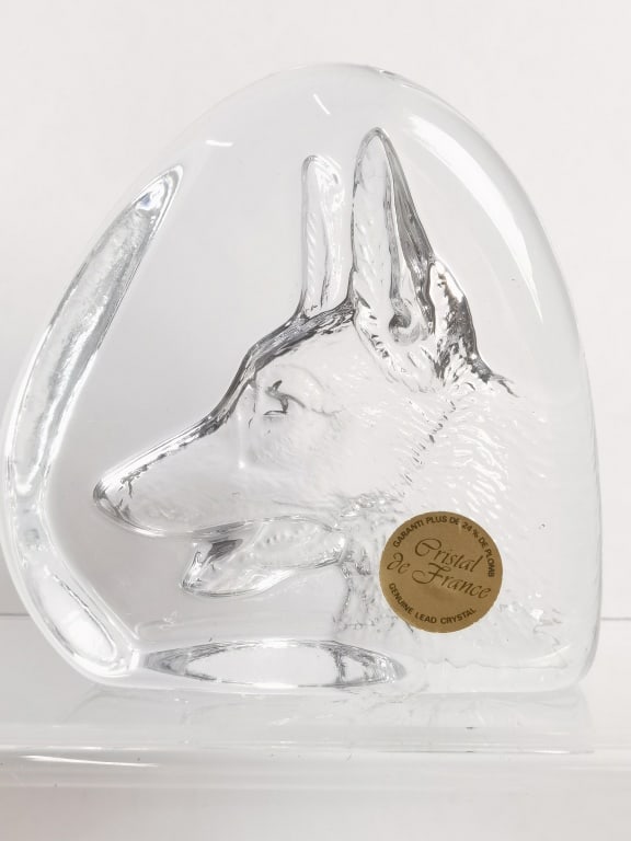 Cristal de France Wolf Clear Crystal Paperweight (1 of 3)