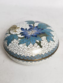 Vintage Chinese Cloisonne Box