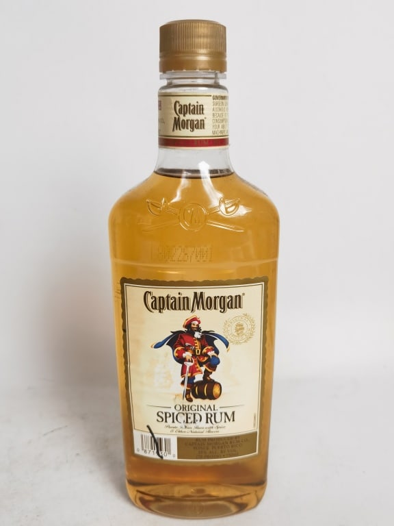 Captain Morgan Spiced Rum (1 of 4)