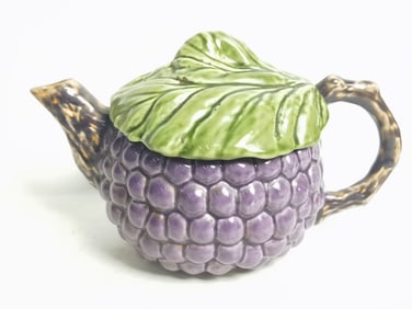 Vintage Jay Willfred Bunch of Grapes Teapot