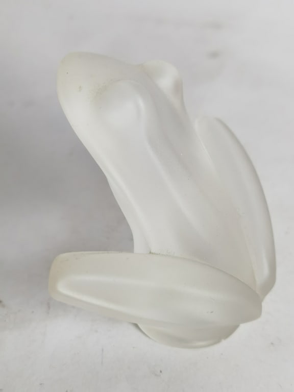 Vintage France Frosted Crystal Frog: Vintage France Frosted Crystal Frog, 3in by 4in