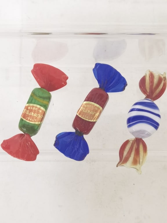 Group of Murano Italy Art Glass Candies: Group of Murano Italy Art Glass Candies, 3.25in