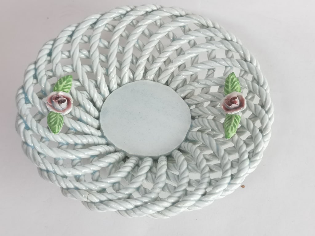 Vintage Spanish Porcelain Lattice Candy Dish: Vintage Spanish Porcelain Lattice Candy Dish, 2.25in by 7.75in