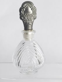 Clear Ribbed Glass Perfume Bottle