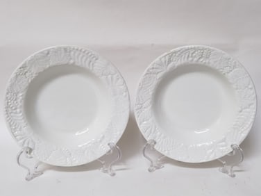Pr. of Pier 1 Imports La Primula Italy Porcelain Plates