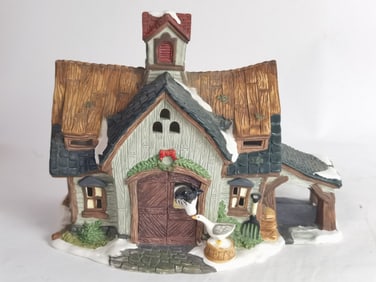 Holiday Time Village Collectibles Farm House