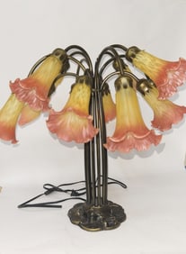 Vintage Tiffany Style Flower Shade Table Lamp