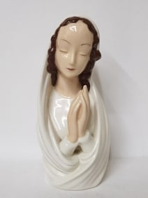 Vintage Madonna Praying Virgin Mary Figurine