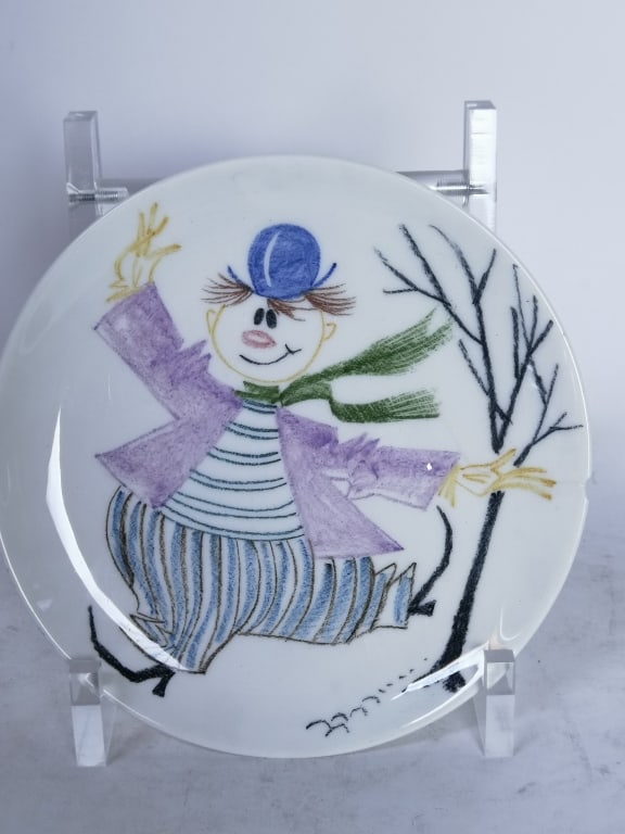 MCM Il Quadrifoglio Italy Ceramic Plate: MCM Il Quadrifoglio Italy Ceramic Plate, 8in