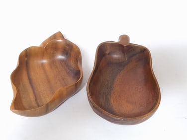 (2) Vintage Phillippine Wood Carved Leaf Monkey Pod