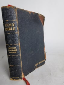 1952 Holy Bible