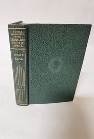 1935 Funk & Wagnalls New Standard Encyclopedia