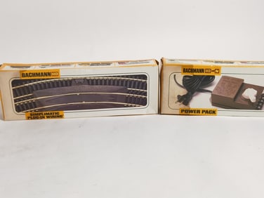 (2) Vintage Bachmann Train Accessories