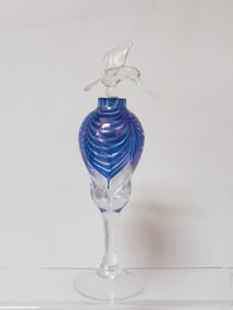 Royal Limited Crystal Pulled Feather Perfume Bottl