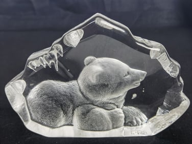 Mats Jonasson Bear Crystal Paperweight