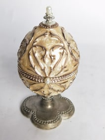 Vintage Wallace Enameled Egg Trinket Box