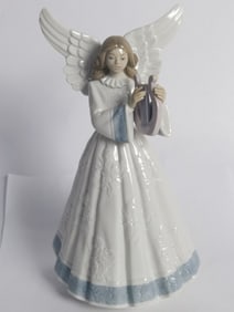 Lladrop Spain Porcelain Angel Figurine