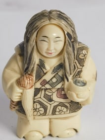 Japanese Netsuke Figurine