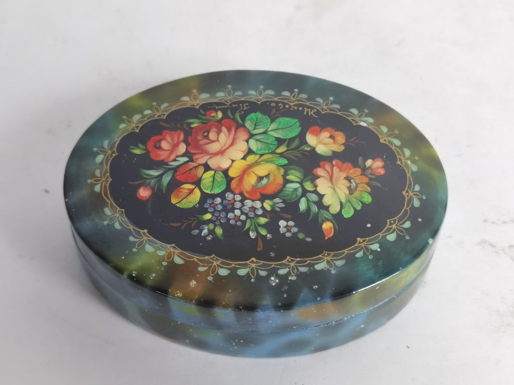 Vintage Russian Lacquer over Wood Jewelry Box (1 of 5)