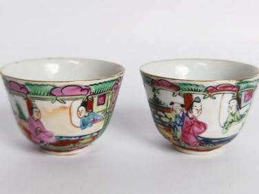 Pr. of Vintage Chinese Export Porcelain Famille Ro