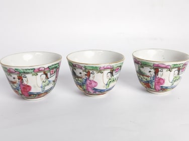 (3) Vintage Chinese Export Porcelain Famille Rose